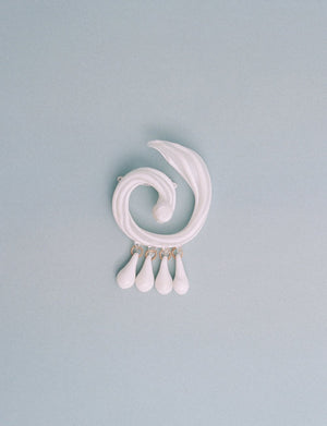 Nautilus brooch
