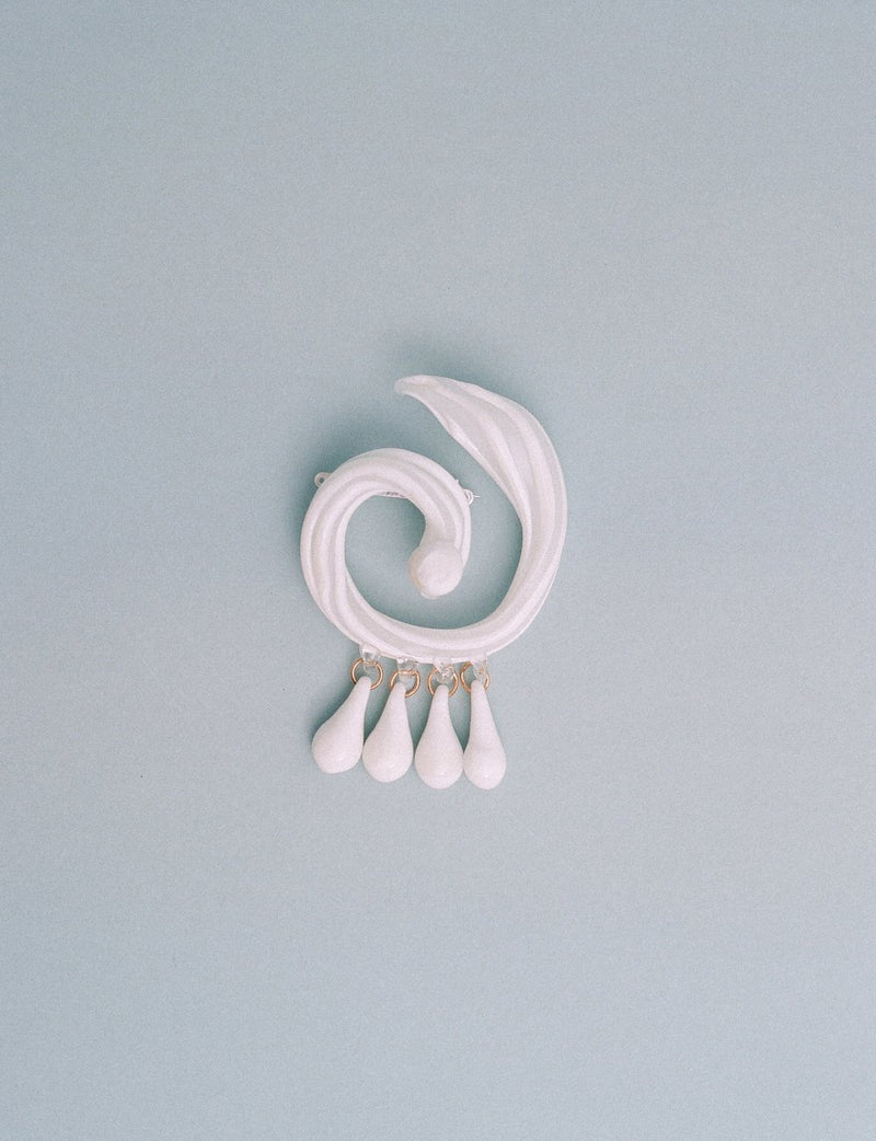 Nautilus brooch