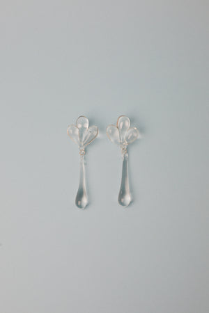 Shell earrings